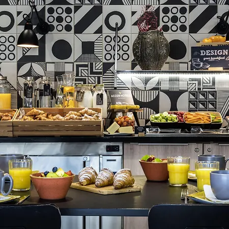 Ibis Styles Bogatell 2*